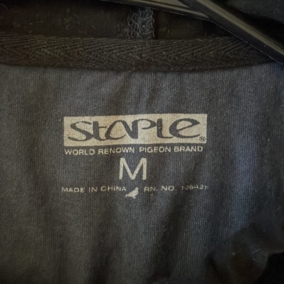 Staple World Renowned Pigeon Brand Striped Hooded Tee Men’s Size Medium - Picture 5 of 7